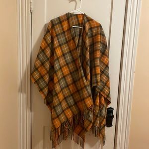 Like new plaid shawl